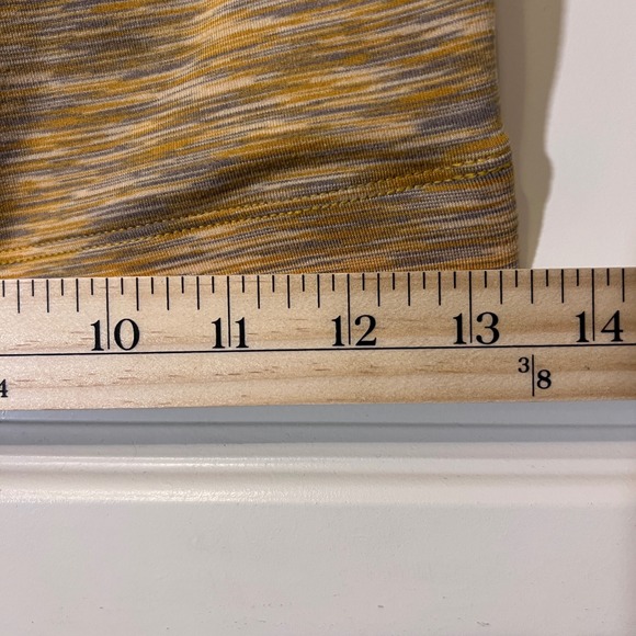 Outdoor Voices Freeform Flow Crop Top in Yellow, Women's‎ Size Medium - Picture 7 of 11